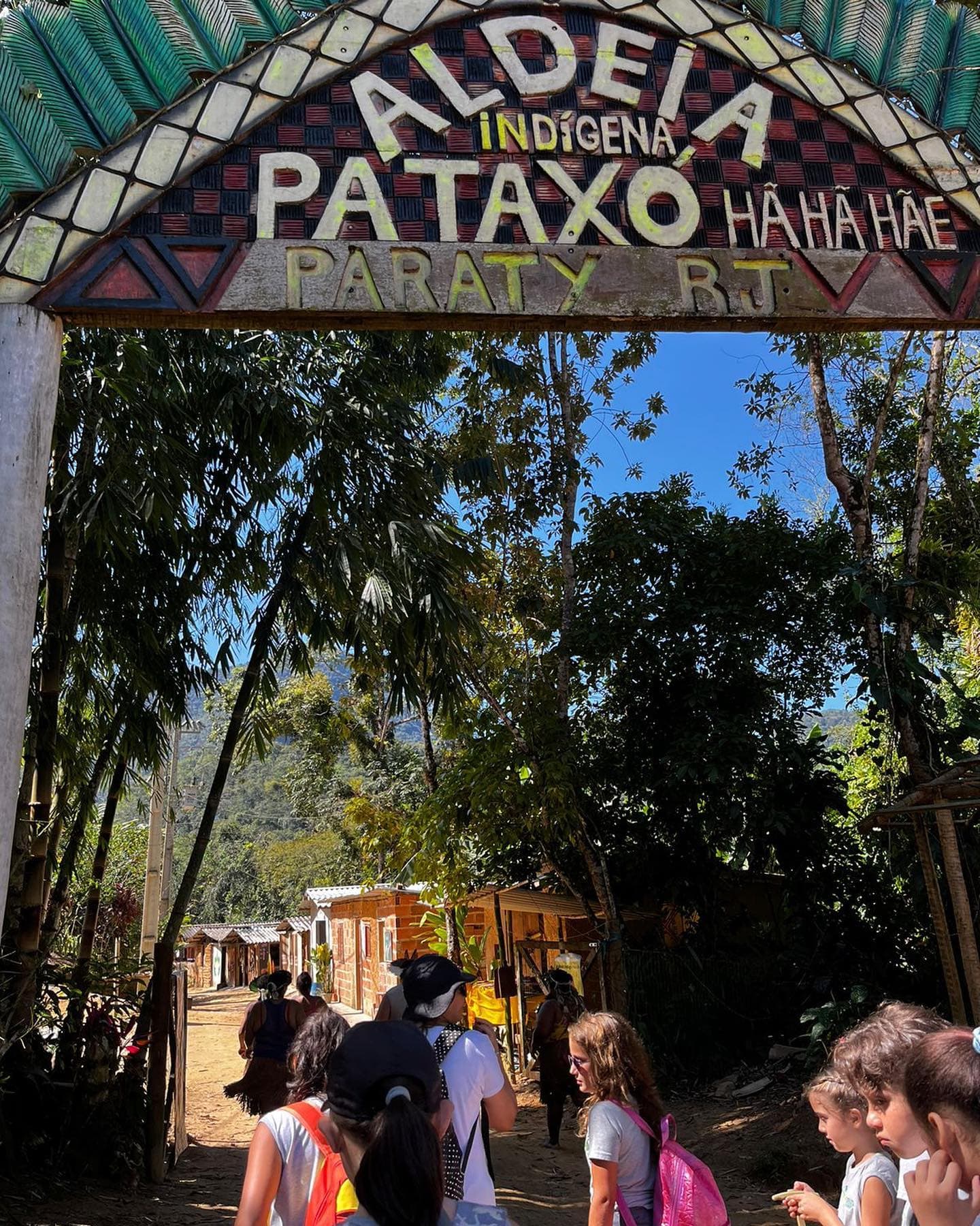 Visita à Aldeia Pataxó